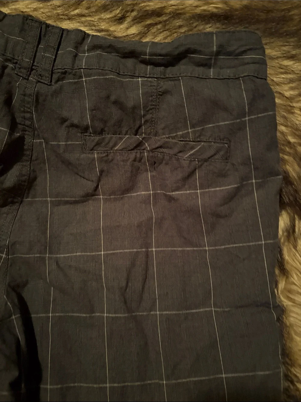Retrofit Men’s Charcoal Gray Windowpane Flat-Front Shorts